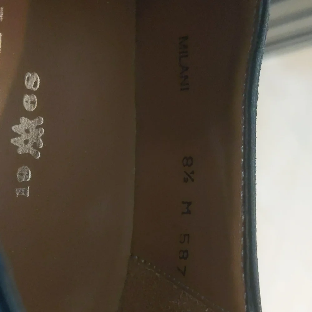 Mezlan Black Leather Slip-On Loafers with Subtle Logo